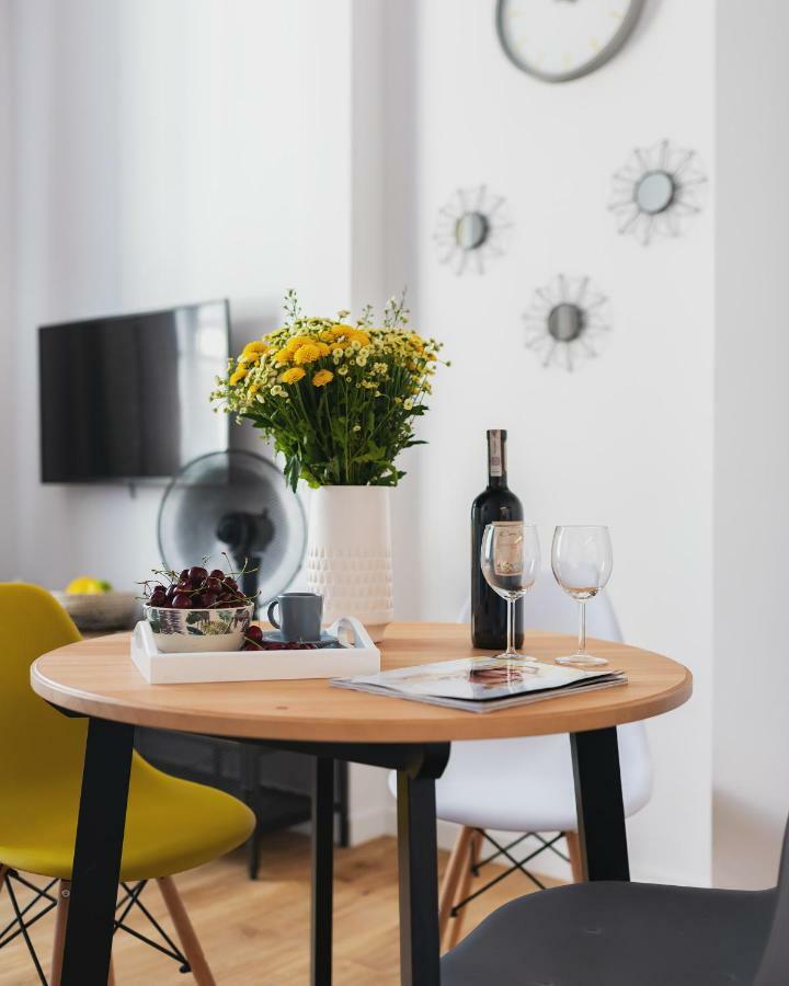 P&O Apartments Sliska Warsawa Bagian luar foto